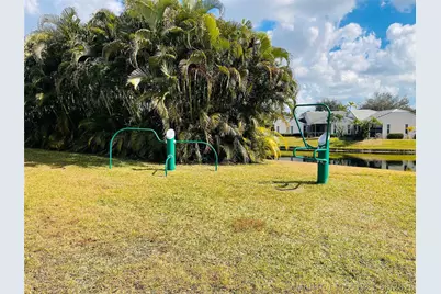 244 Caribe Court, Greenacres, FL 33413 - Photo 44