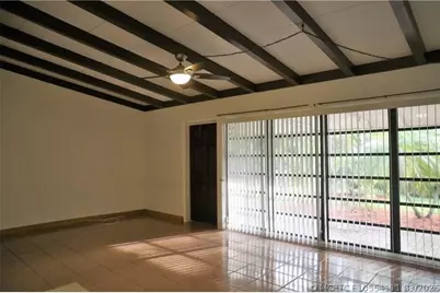 2512 Key Largo Lane, Fort Lauderdale, FL 33312 - Photo 2