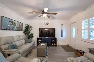 2100 NE 38th St, Lighthouse Point, FL 33064 - Photo 4