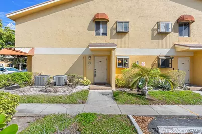 3053 N Oakland Forest Drive #102, Oakland Park, FL 33309 - Photo 4