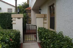 7937 La Mirada Dr, Boca Raton, FL 33433 - Photo 2