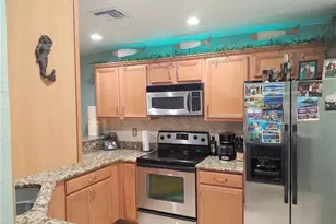 2778 SE Birmingham Dr, Stuart, FL 34994 - Photo 6