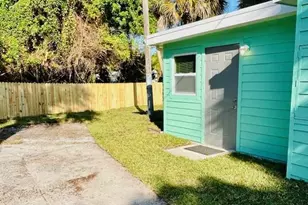 4158+4160 NE Indian River Dr, Jensen Beach, FL 34957 - Photo 14