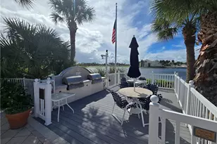 484 NE Plantation Rd, Stuart, FL 34996 - Photo 14