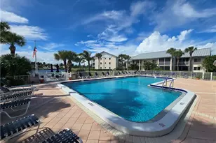 484 NE Plantation Rd, Stuart, FL 34996 - Photo 1