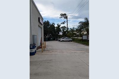 845 NE Pop Tilton Place #11 13 12, Jensen Beach, FL 34957 - Photo 24