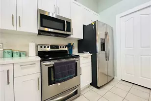 1309 Carlton Ct, Fort Pierce, FL 34949 - Photo 16