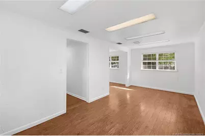 300 SE Detroit Avenue, Stuart, FL 34994 - Photo 34