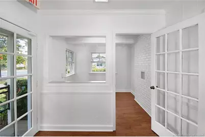 300 SE Detroit Avenue, Stuart, FL 34994 - Photo 12