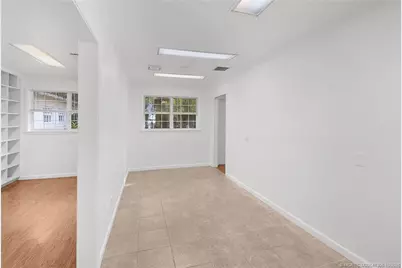 300 SE Detroit Avenue, Stuart, FL 34994 - Photo 26