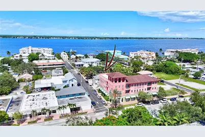 309 SE Denver Avenue, Stuart, FL 34994 - Photo 22