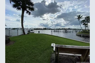 3901 SE Saint Lucie Boulevard #D-29, Stuart, FL 34997 - Photo 26