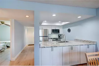 40 NE Plantation Road #209, Stuart, FL 34996 - Photo 8