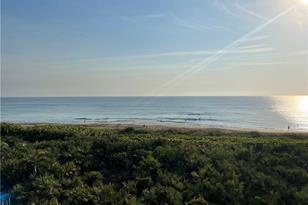 429 NE Tradewind Ln, Hutchinson Island, FL 34996 - Photo 2