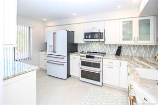 4440 NE Sandpebble Trce, Stuart, FL 34996 - Photo 10