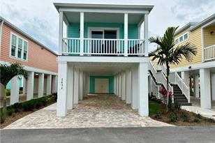 2632 NE Pelican Wy, Jensen Beach, FL 34957 - Photo 2