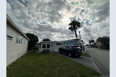 10725 S Ocean Drive #68, Jensen Beach, FL 34957 - Photo 4