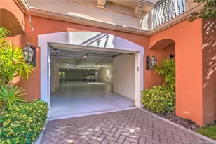 1528 NE Outrigger Landings Dr, Jensen Beach, FL 34957 - Photo 8