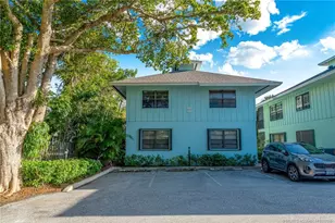 4095 SE Centerboard Ln, Stuart, FL 34997 - Photo 2