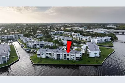 1950 SW Palm City Road #14-302, Stuart, FL 34994 - Photo 2