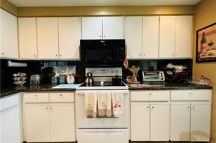 221 NE Plantation Rd, Stuart, FL 34996 - Photo 44