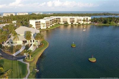 221 NE Plantation Road #215, Stuart, FL 34996 - Photo 1