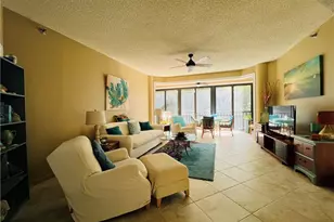 221 NE Plantation Rd, Stuart, FL 34996 - Photo 12