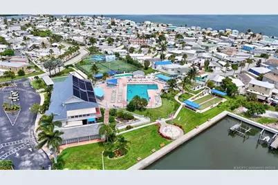 1094 Nettles Boulevard, Jensen Beach, FL 34957 - Photo 20