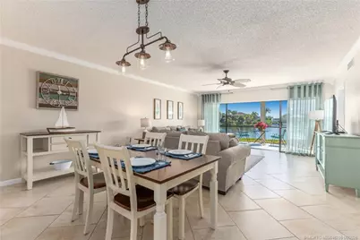 3901 SE Saint Lucie Boulevard #49, Stuart, FL 34997 - Photo 4