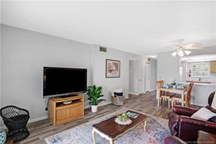 2440 SE Ocean Blvd, Stuart, FL 34996 - Photo 14