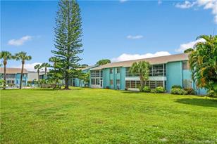 2440 SE Ocean Blvd, Stuart, FL 34996 - Photo 4