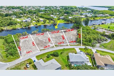 2805 SE Peru Street, Port Saint Lucie, FL 34984 - Photo 2