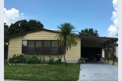 14642 SW Divot Drive SW, Indiantown, FL 34956 - Photo 1