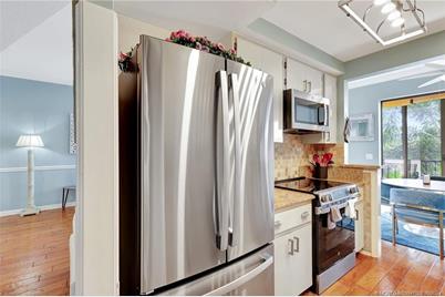 150 SE Four Winds Drive #B303, Stuart, FL 34996 - Photo 20