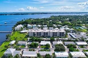 150 SE Four Winds Dr, Stuart, FL 34996 - Photo 76