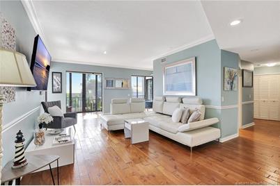 150 SE Four Winds Drive #B303, Stuart, FL 34996 - Photo 6