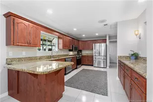 1395 SW Bent Pine Cove, Port Saint Lucie, FL 34986 - Photo 14