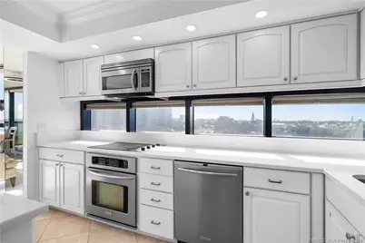 10410 S Ocean Drive #309, Jensen Beach, FL 34957 - Photo 8