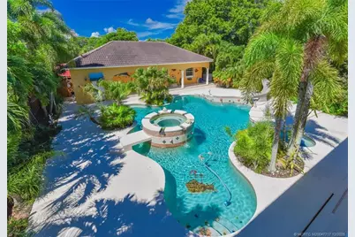 8073 S Indian River Drive, Fort Pierce, FL 34982 - Photo 4