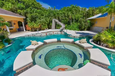 8073 S Indian River Drive, Fort Pierce, FL 34982 - Photo 6