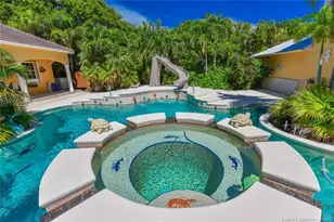 8073 S Indian River Dr, Fort Pierce, FL 34982 - Photo 6