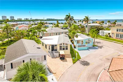 691 Nettles Boulevard, Jensen Beach, FL 34957 - Photo 28