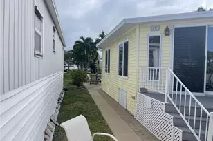 691 Nettles Blvd, Jensen Beach, FL 34957 - Photo 2