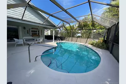 4060 NE Breakwater Drive, Jensen Beach, FL 34957 - Photo 2