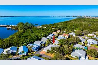 4060 NE Breakwater Drive, Jensen Beach, FL 34957 - Photo 4