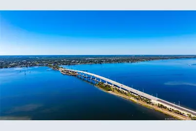 4060 NE Breakwater Drive, Jensen Beach, FL 34957 - Photo 22