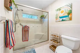 4060 NE Breakwater Dr, Jensen Beach, FL 34957 - Photo 14