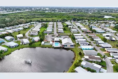 521 Natalie Drive, Port Saint Lucie, FL 34952 - Photo 42