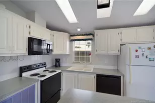 10701 S Ocean Dr, Jensen Beach, FL 34957 - Photo 8