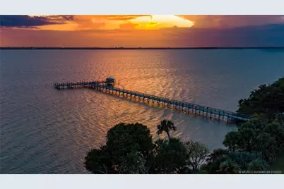7671 Pelican Pointe Drive, Jensen Beach, FL 34957 - Photo 12